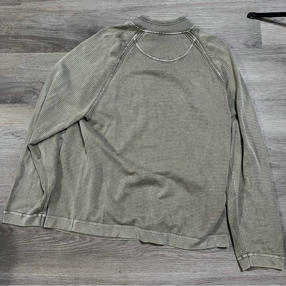 Tommy Bahama Mens Relax 1/4 Zip Pullover Mock Neck Sweatshirt Size XL Army Green - Picture 9 of 9